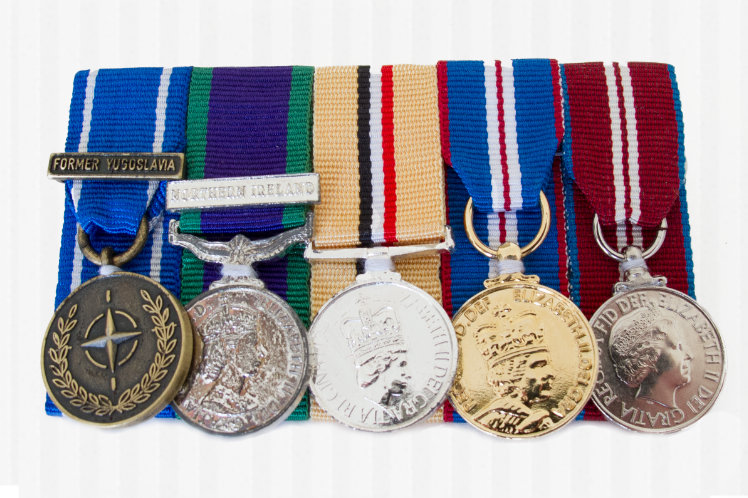 Medal  Mounting
