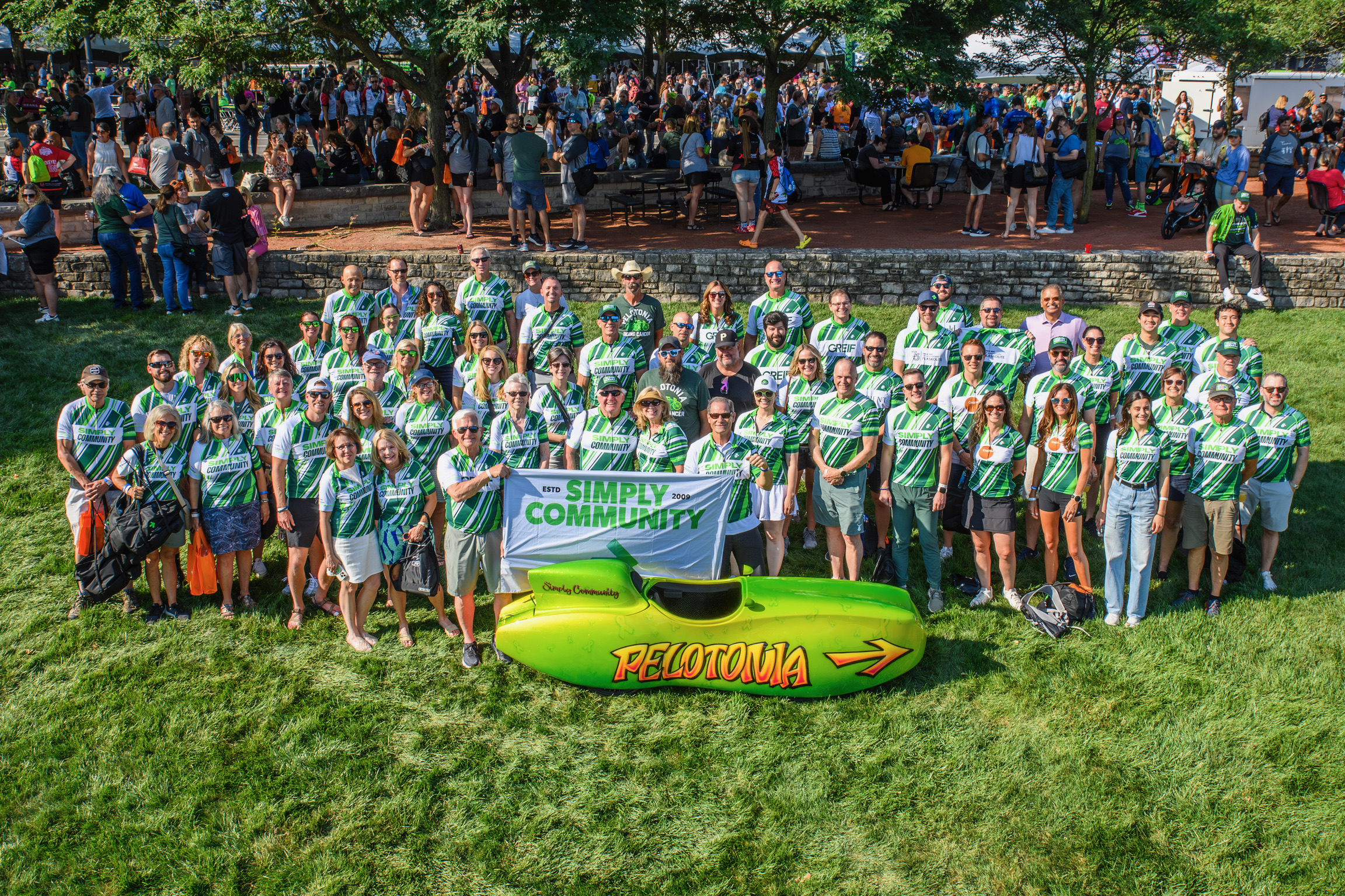 A group of people posing for the cameraDescription automatically generated