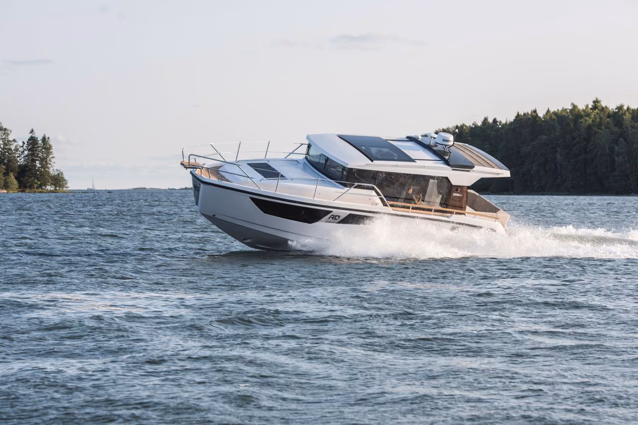 Aquador boat speeding through the water