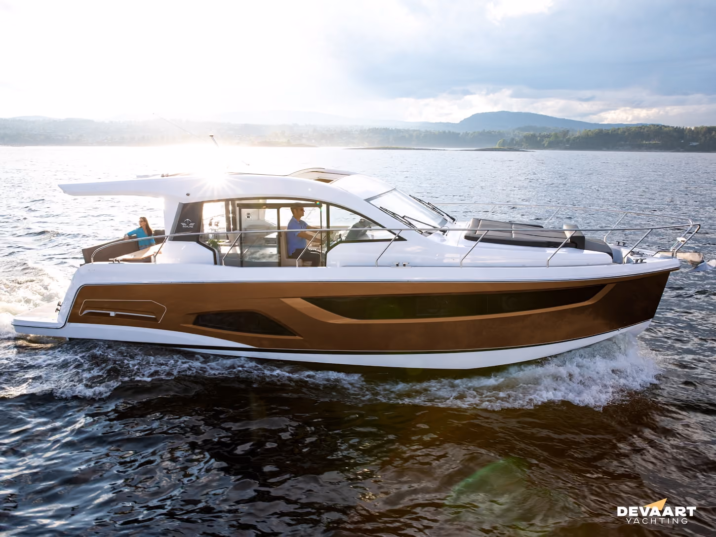 Sealine Yacht