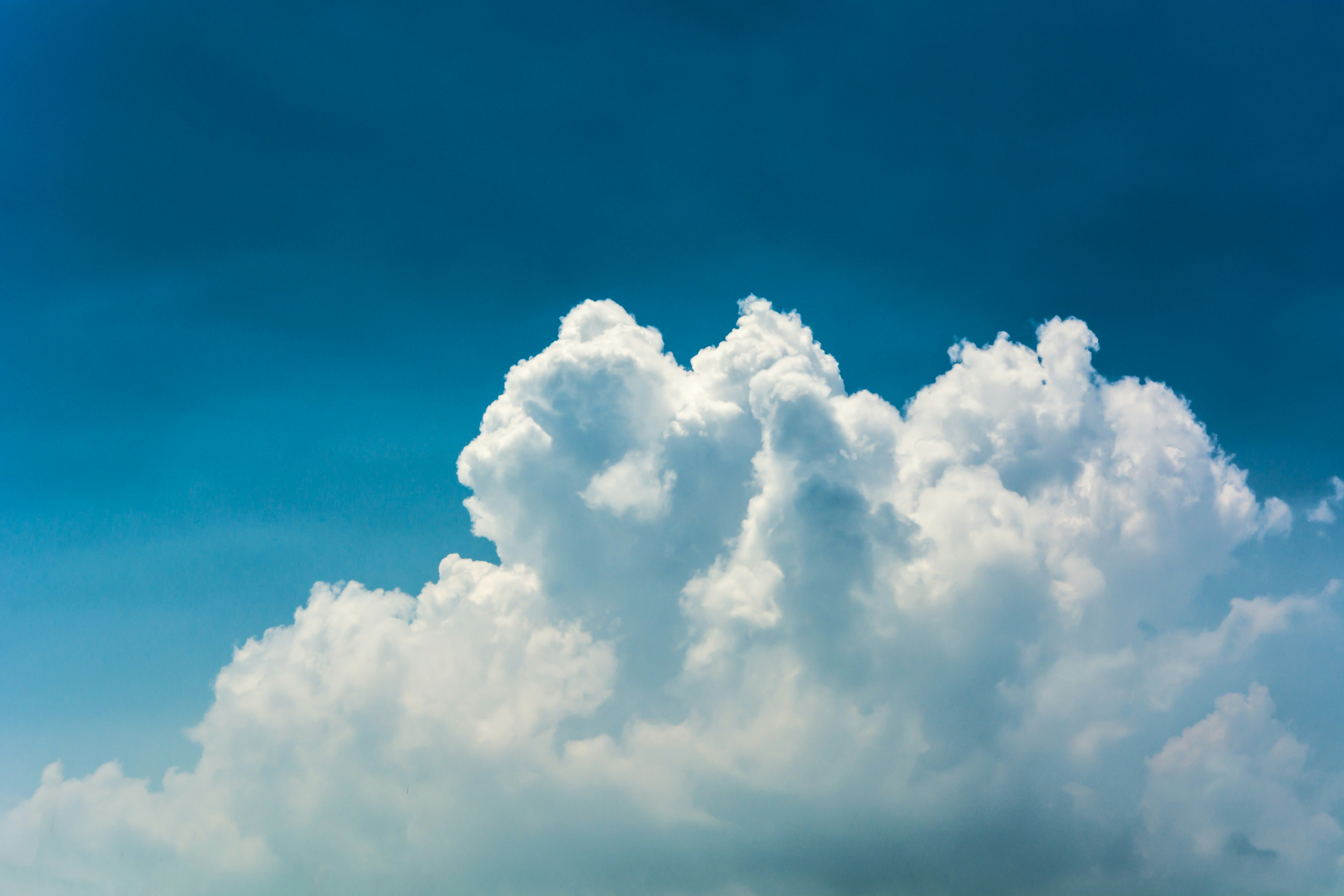Commerce Cloud sky