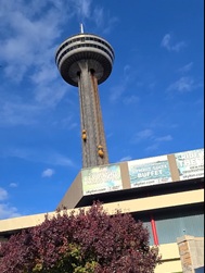 Skylon Tower in Niagara Falls