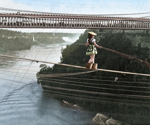 Maria Spelterina at Niagara Falls