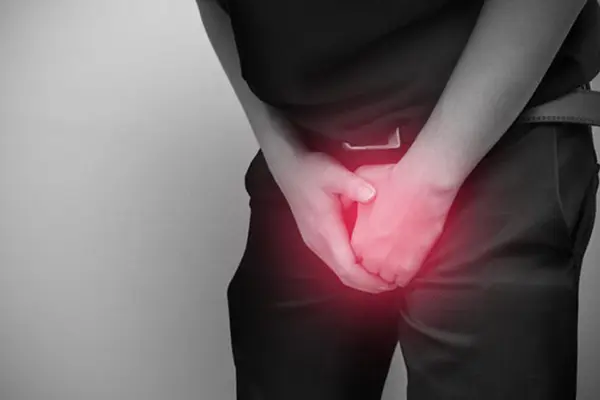 Nguyên nhân khiến lỗ sáo bị sưng đỏ