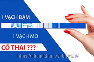 Hình ảnh que thử thai 2 vạch 1 vạch đậm 1 vạch mờ có thai thật không?