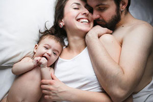 Sau khi sinh bao lâu thì có thể quan hệ vợ chồng trở lại an toàn cho cả mẹ và con
