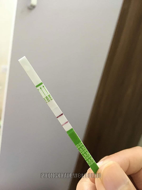 Hình ảnh que thử thai 2 vạch đã có thai