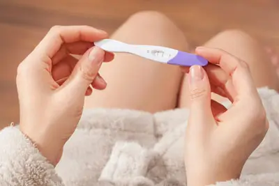 Sau quan hệ bao lâu thì dùng que thử thai để biết có thai sớm và chính xác