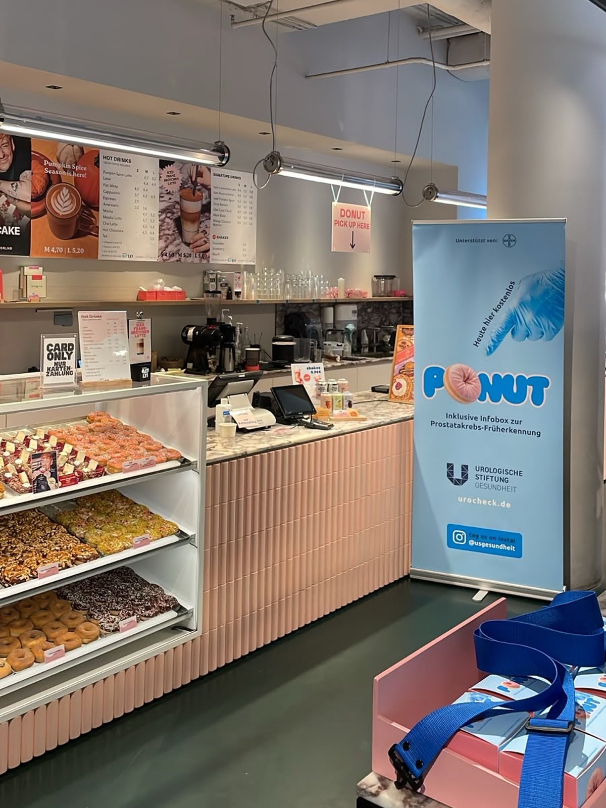 Ponut-Roll-up und Bauchladen in der Brammibal