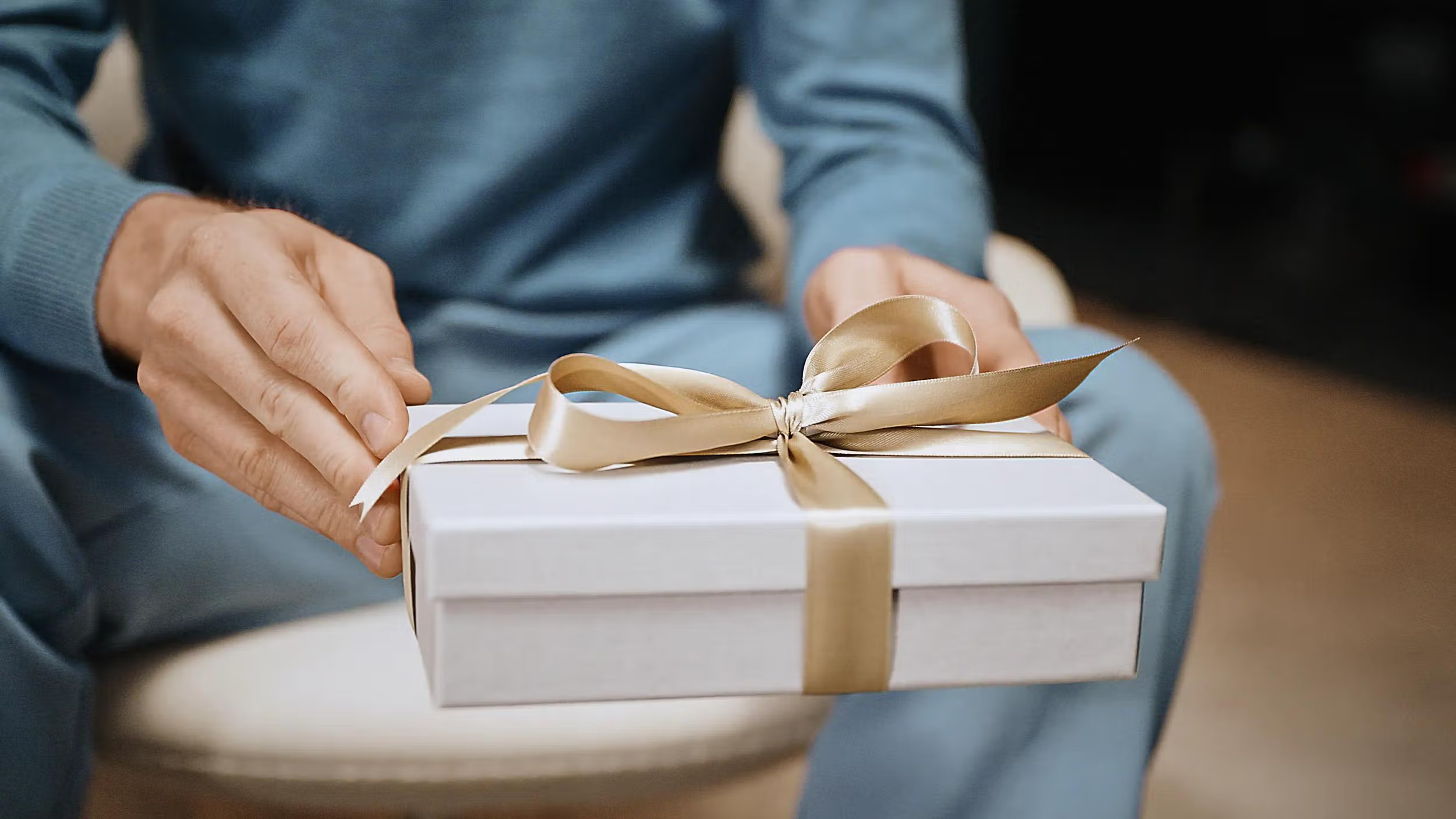 10 Thoughtful Valentine’s Gifts for Him (With a Quick Picker by Type)