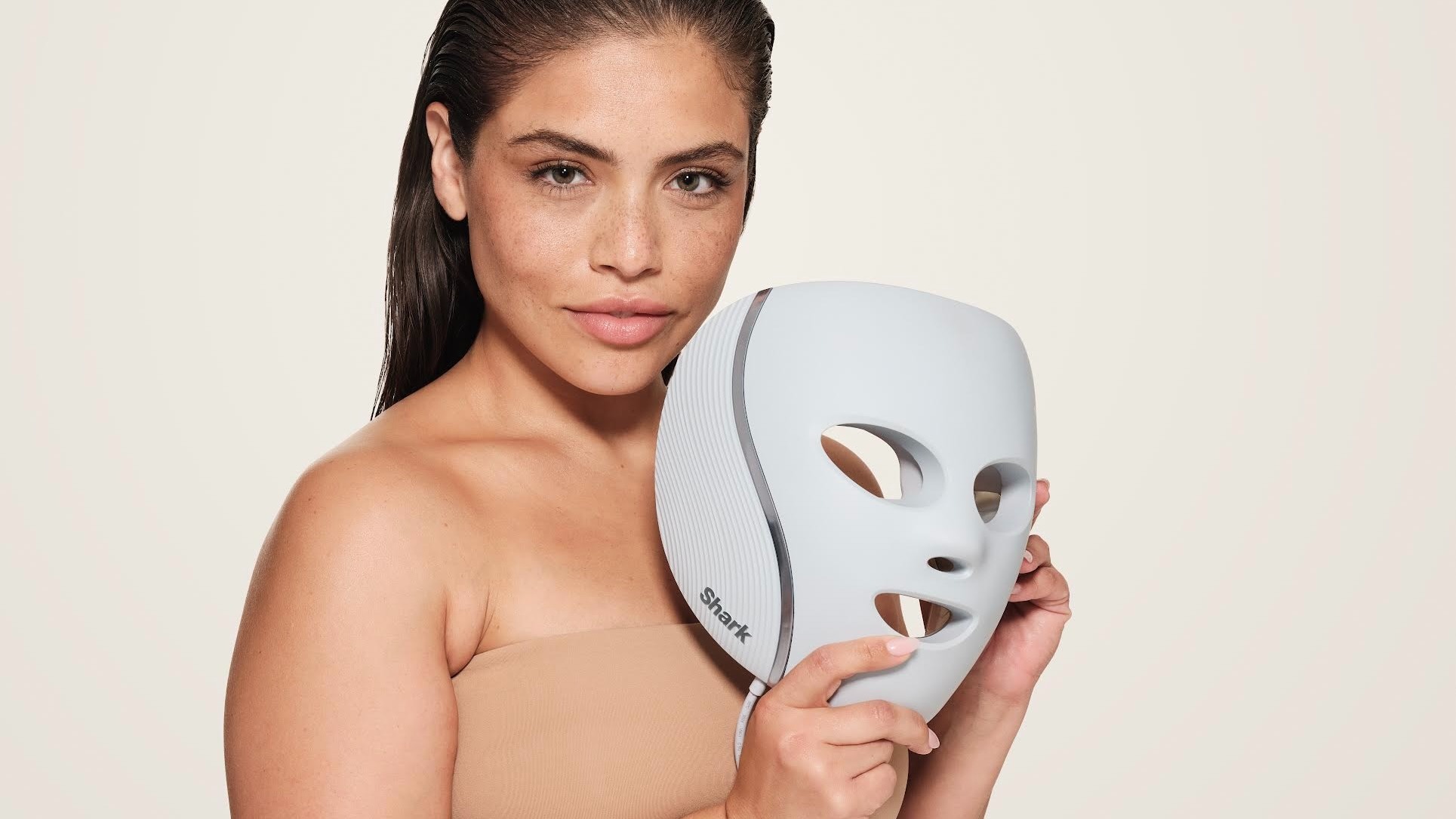 Shark Beauty enters skincare market with first-ever LED face mask, the  CryoGlow | T3