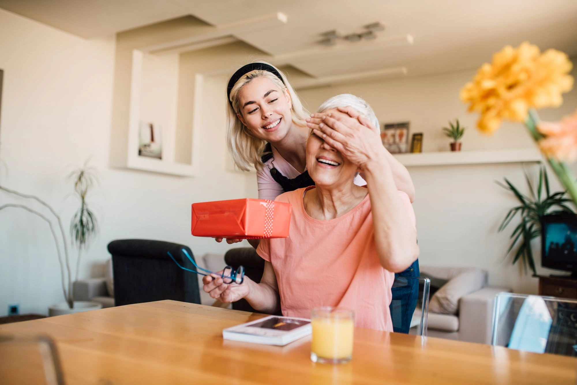 16 Truly Impressive Gifts for the Mom Who Has Everything