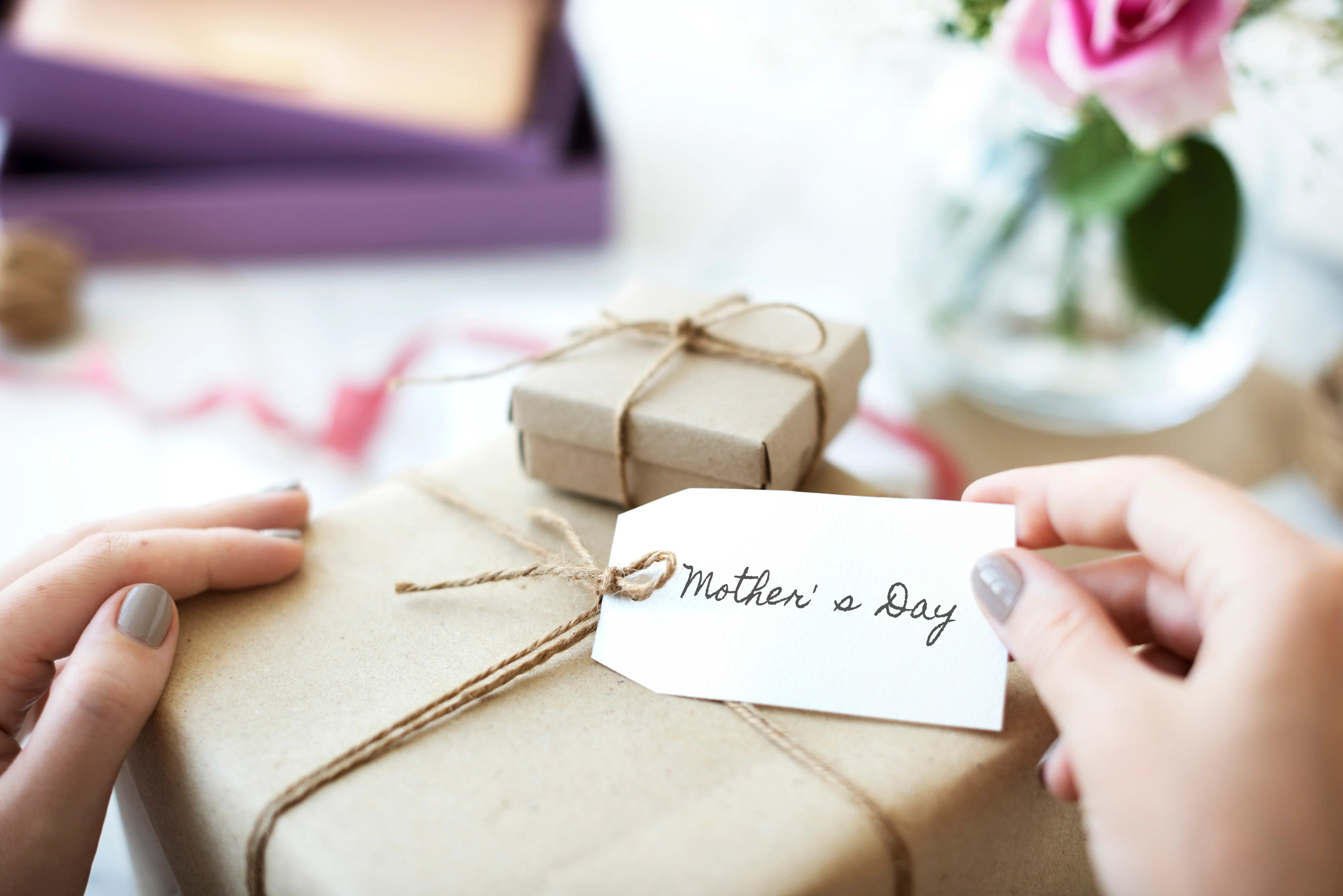 14 Best Wellness Gifts for Mom This Mother's Day