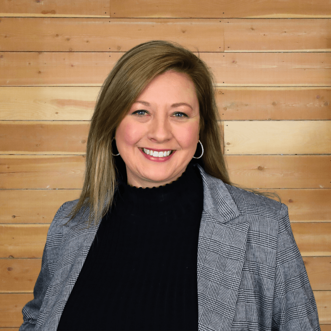 Headshot of Kathleen McMurray, Director of Training for Starbird Chicken