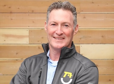 Trays of Starbird Chicken menu offerings