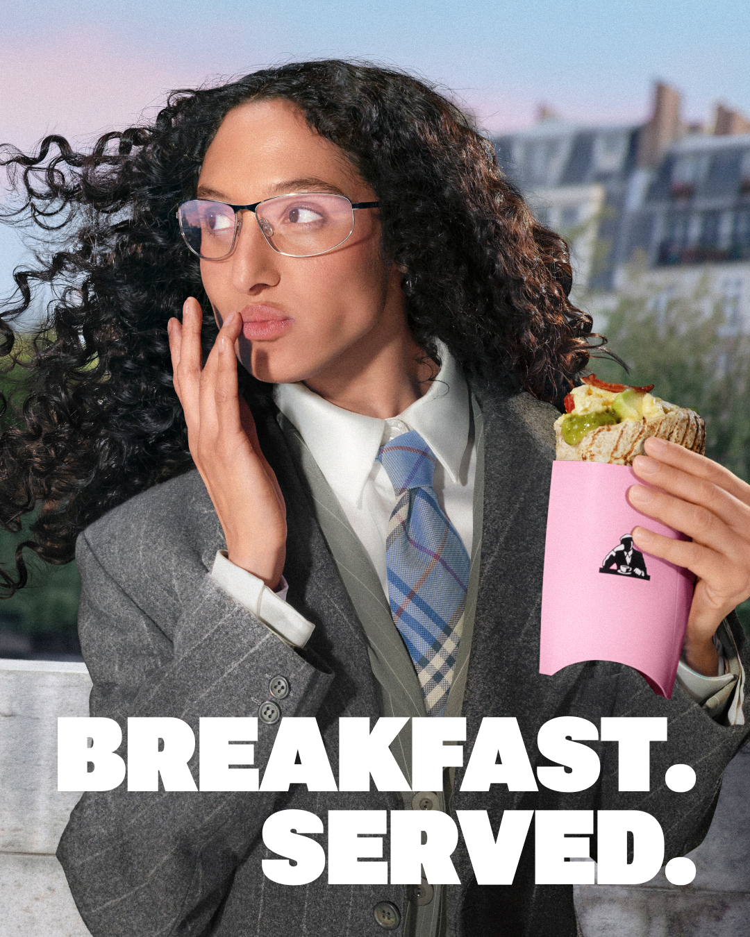 JOE & THE JUICE breakfast menu - Egg & Avo wrap, Turkey Scramble, Steak 'n' Egg, Power Bowl, Yoghurt Bowl