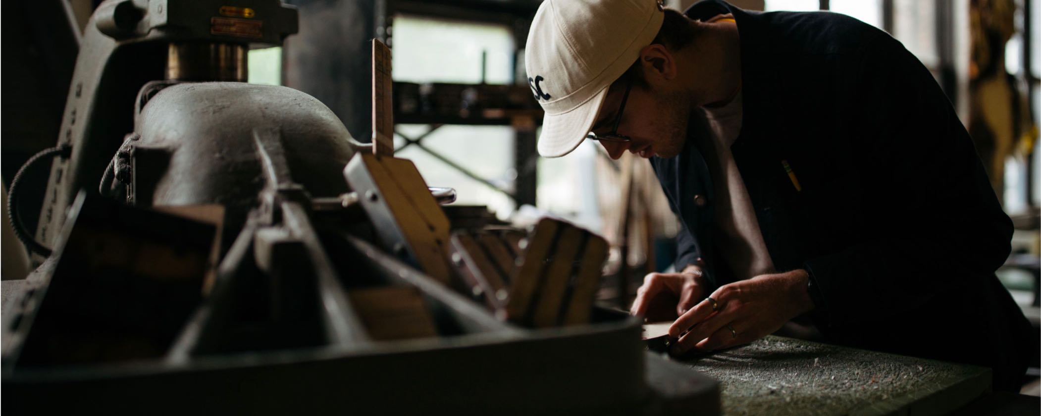 How to Build Business by Becoming an Expert