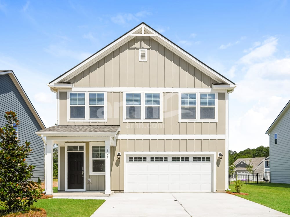 504 Armstrong Curve