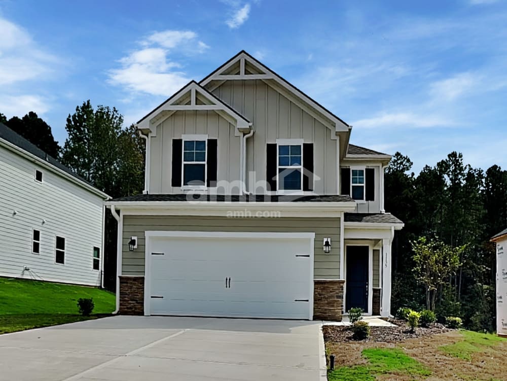 1135 Livengood Way