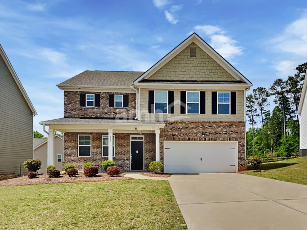 353 Macroom Court