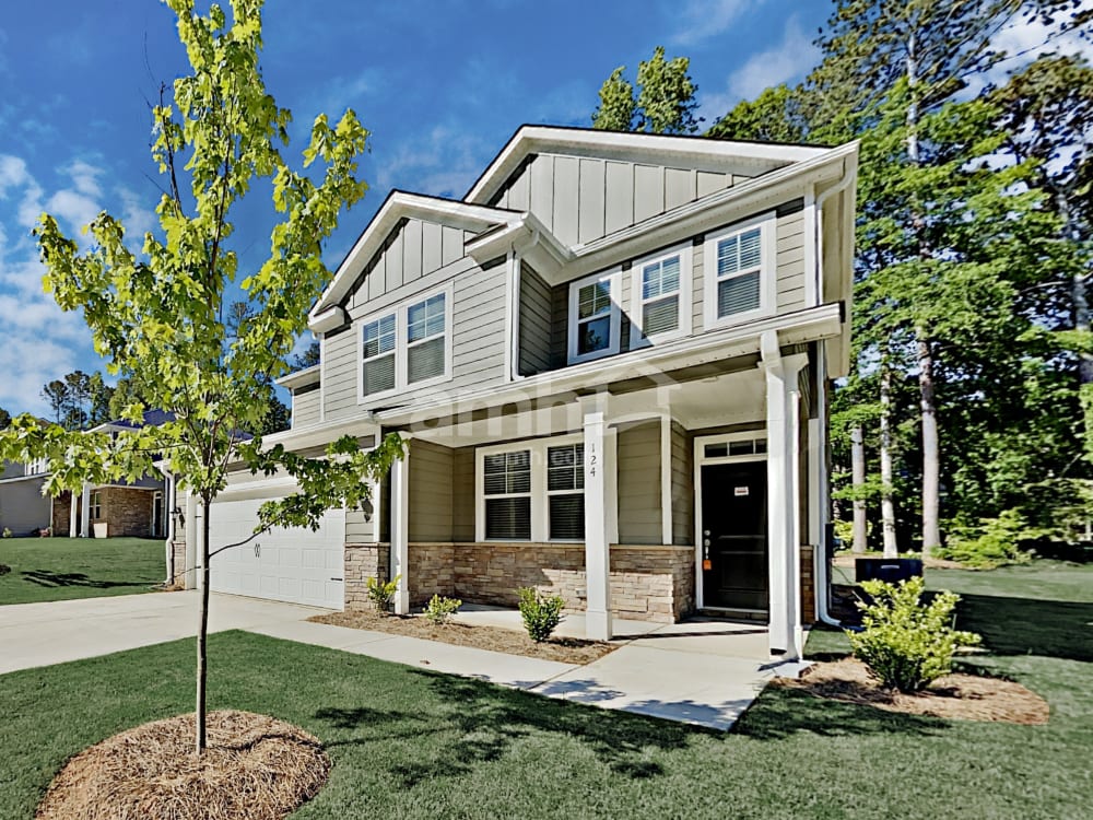 124 Lindridge Drive