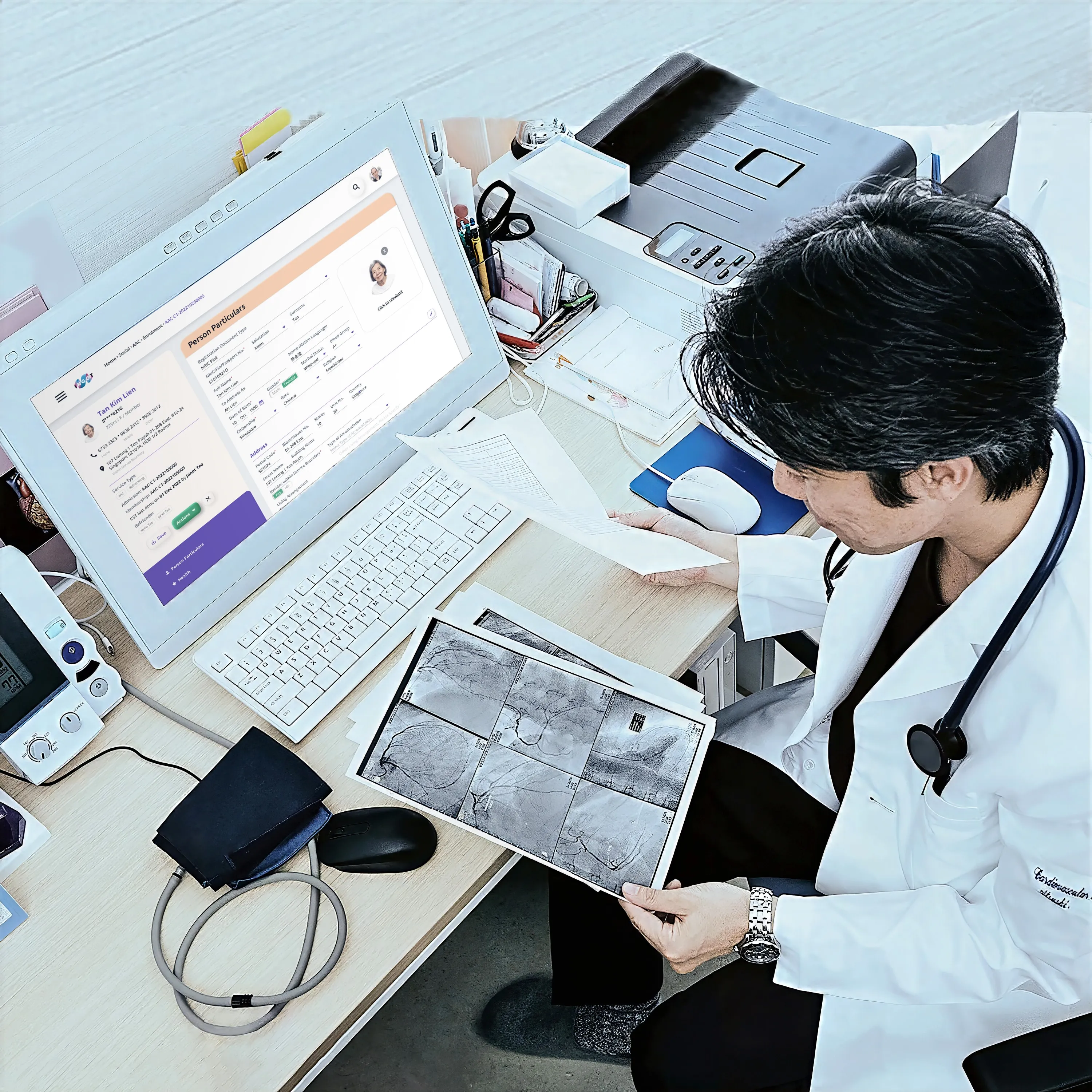A doctor using the IngotPCC system