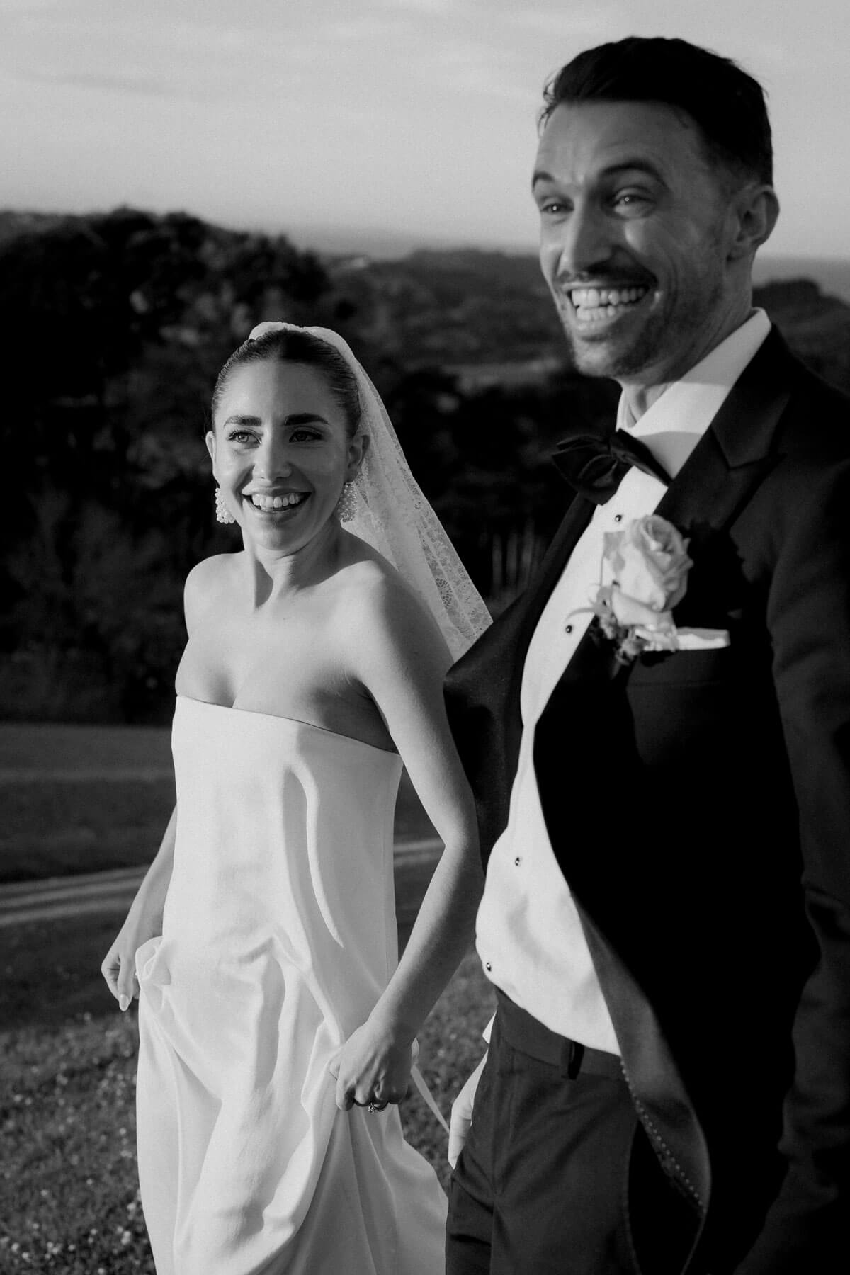 Auckland documentary wedding photographer