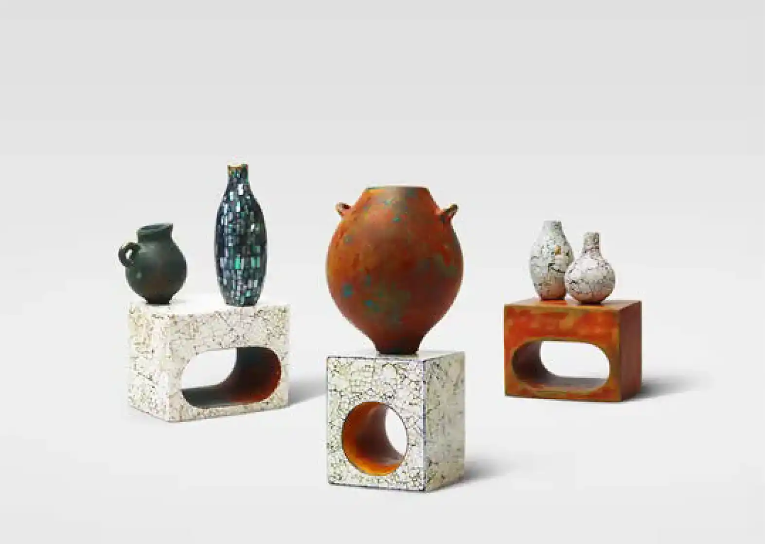 Miki Asai, Japan 'Still Life', wood, paper, kashu, eggshell, seashell and mineral pigment, various dimensions.- 2023