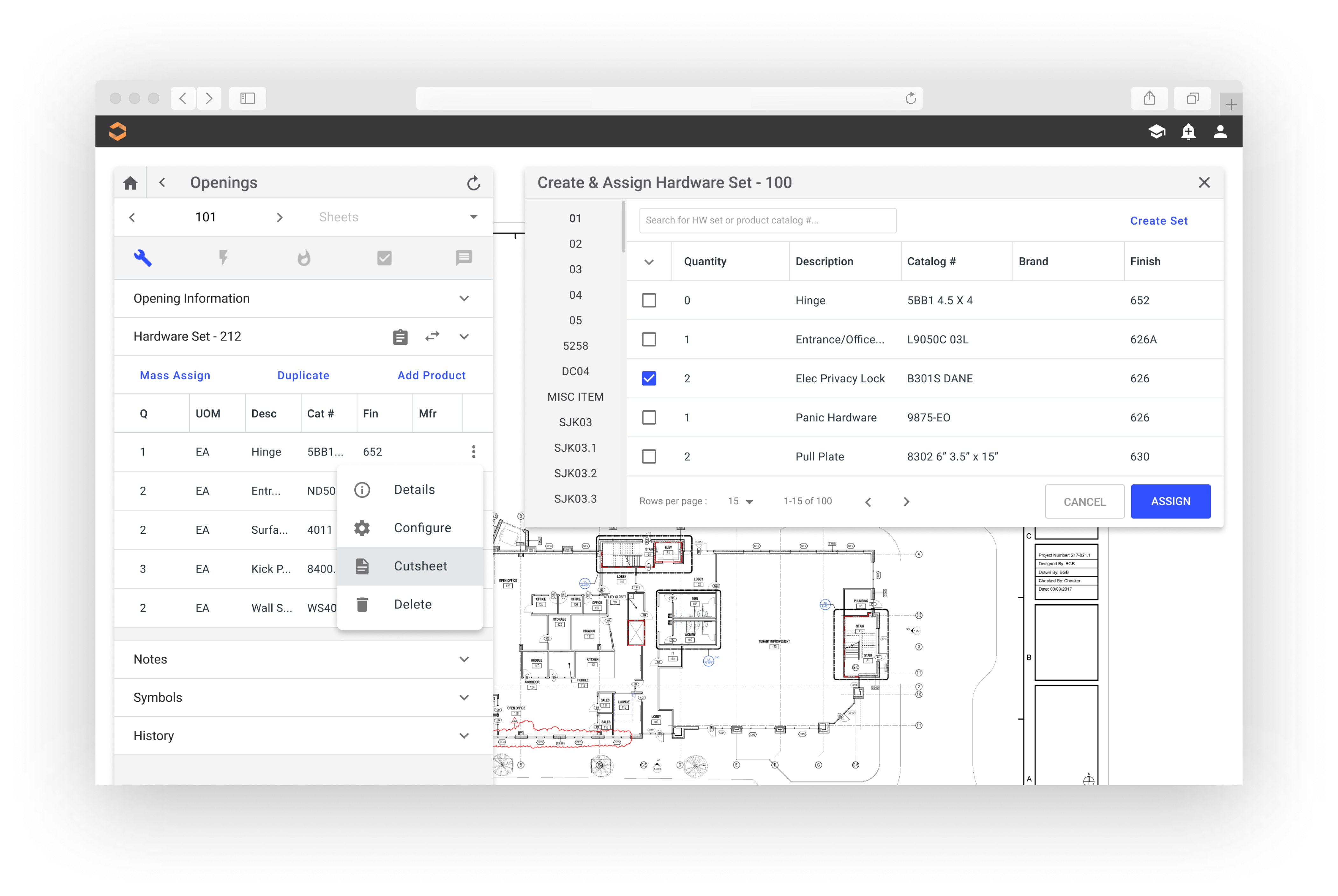 Software interface showing hardware set assignment with product list and quantity selection over a technical floor plan drawing.