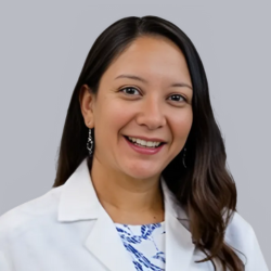 Head shot of Emma Argueta, CNP, Aspire Allergy & Sinus physician