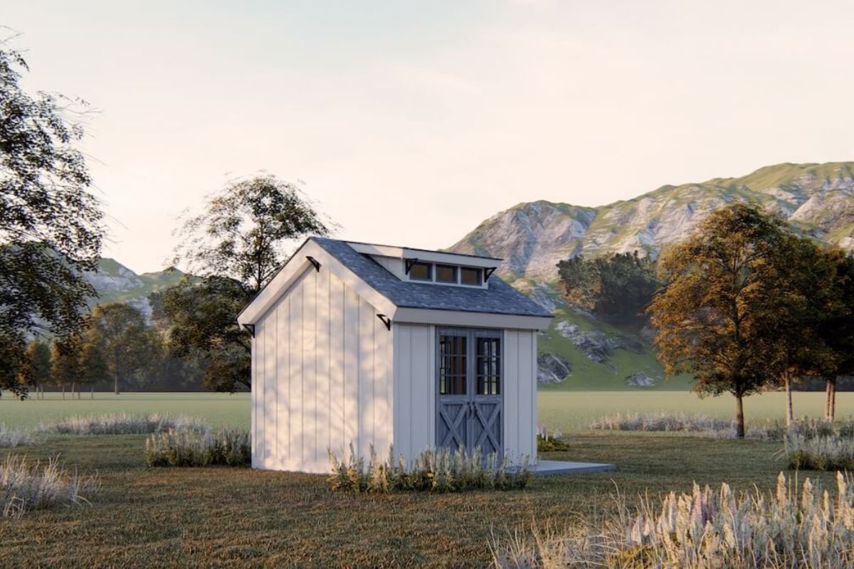 Why Cleaning Out Storage Sheds & Side Yards Speeds Up Sales