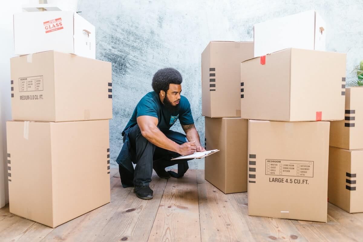 Mover with boxes
