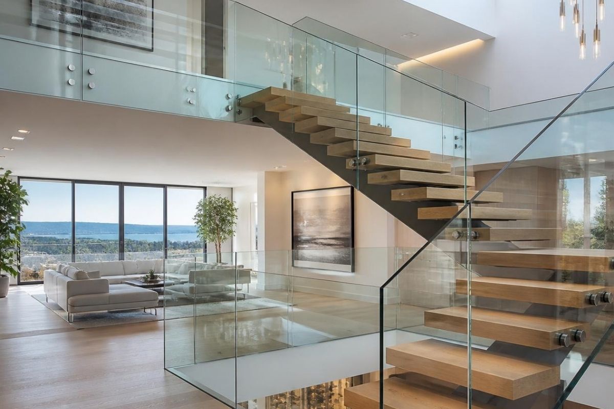 How Frameless Glass Balustrades Change a Space