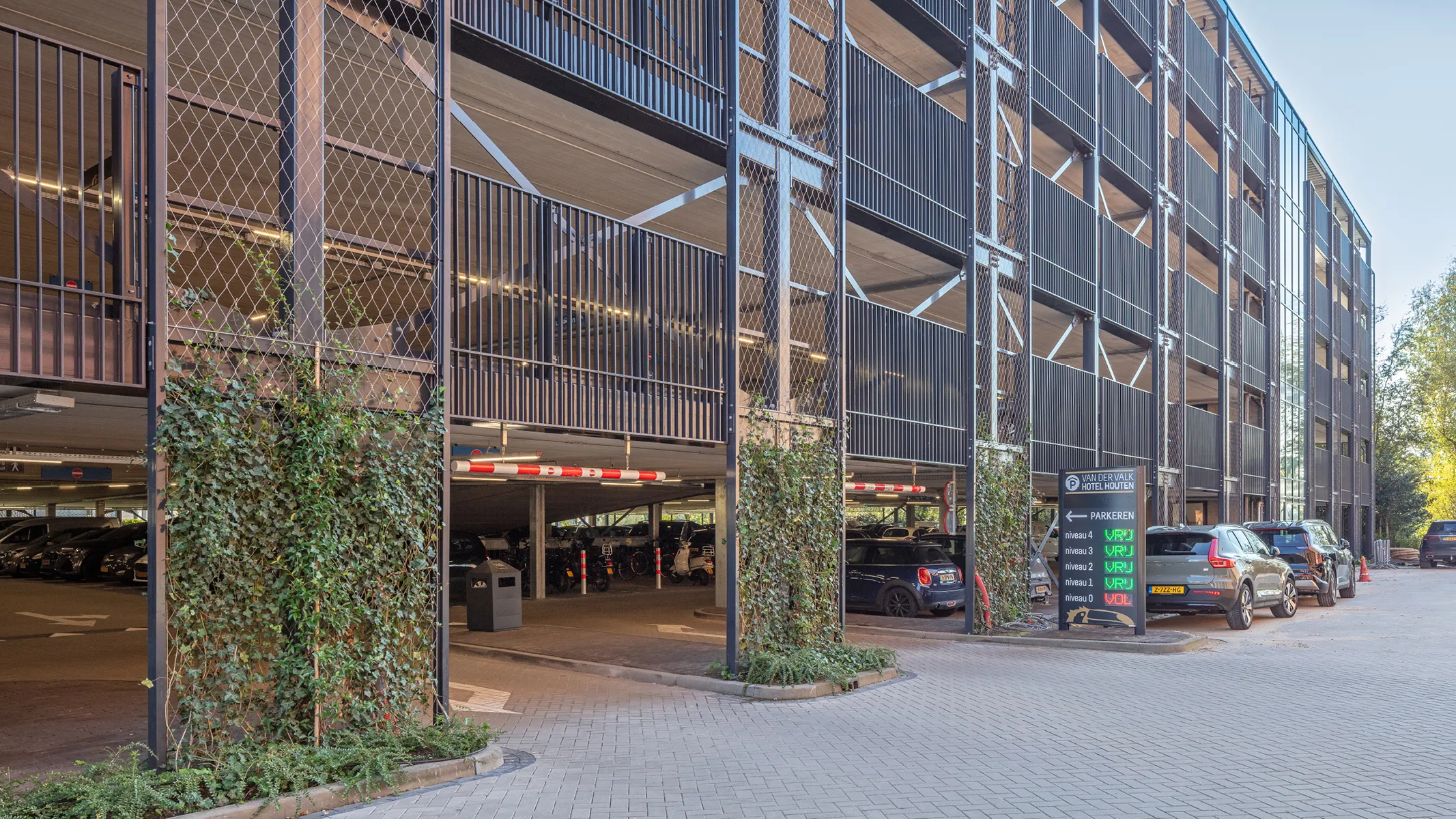 Van der Valk Houten