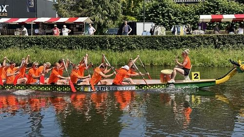 Onze deelname aan de Drakenbootrace in Apeldoorn 2025