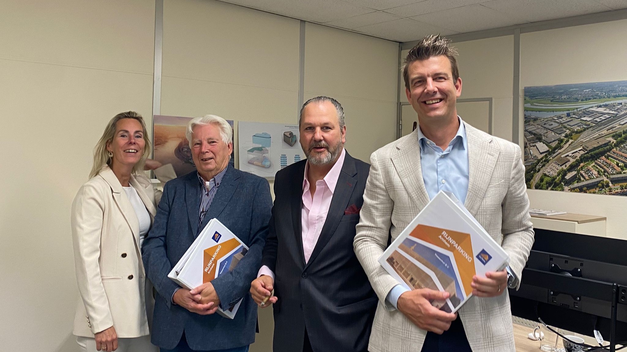 Aannemingsovereenkomst getekend voor parkeerhub Rijnparking in Arnhem
