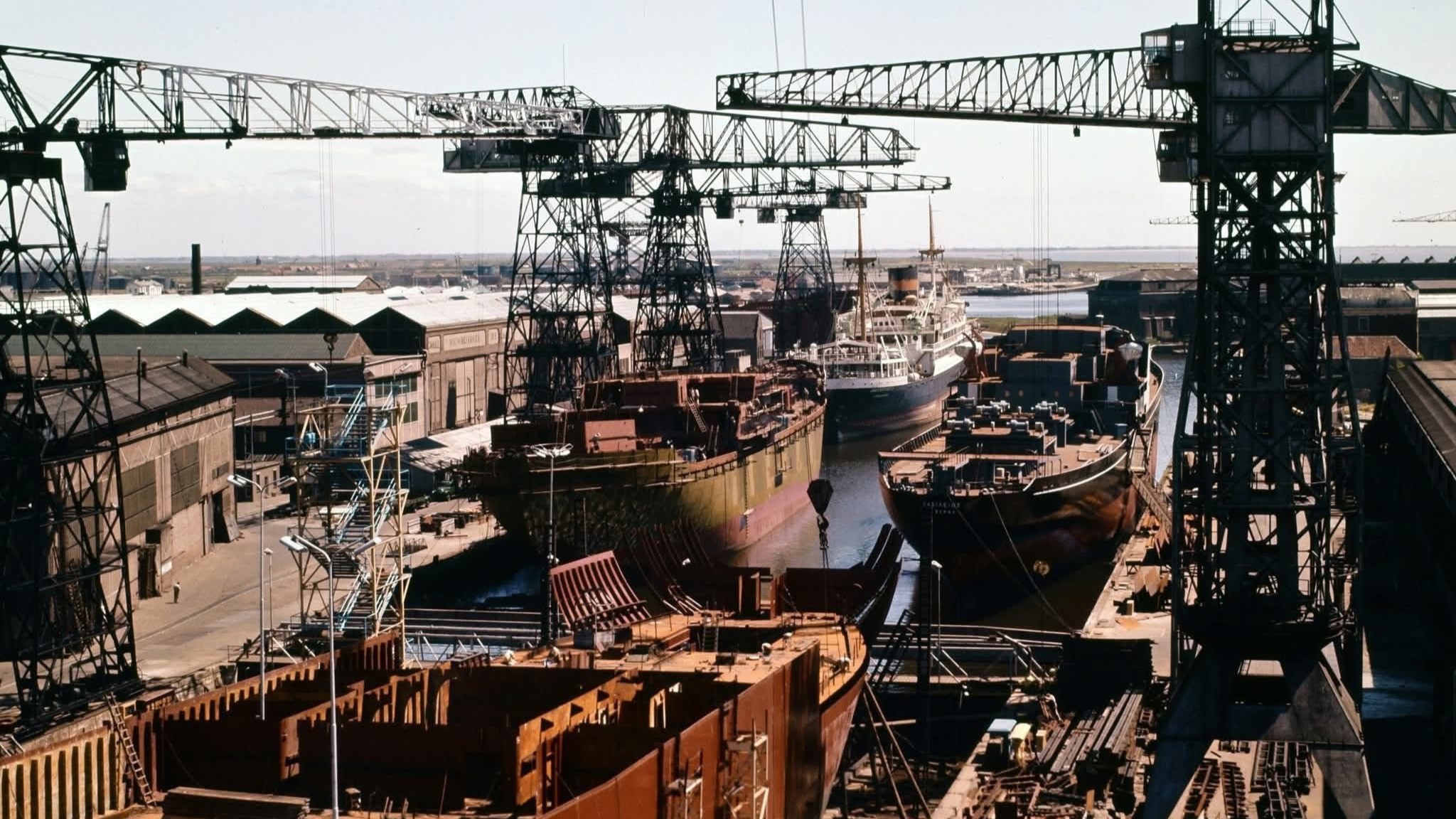 Eerste boorpaal geslagen voor parkeervoorziening Machinefabriek Vlissingen