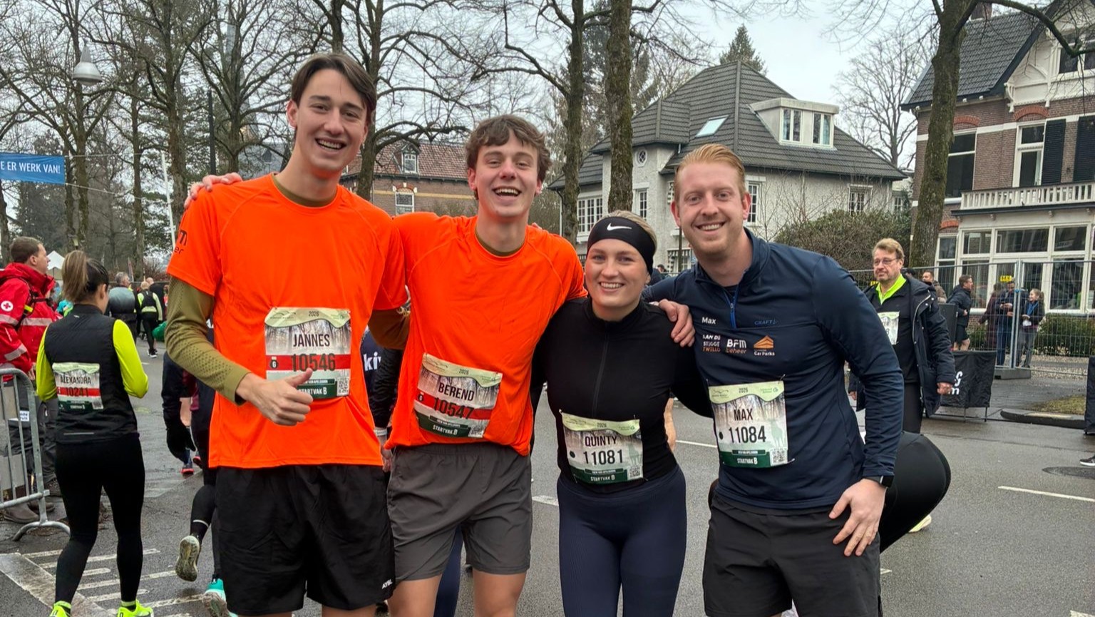 Trotse deelnemer aan de Midwinter Marathon in Apeldoorn