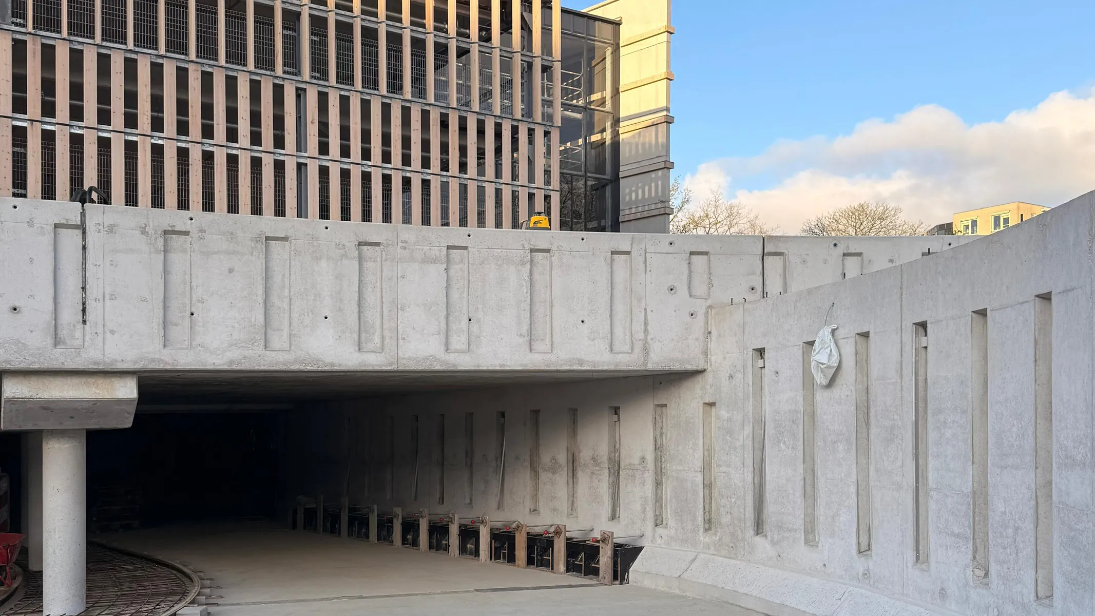 Eindstation nadert bij P+R Ede‑Wageningen