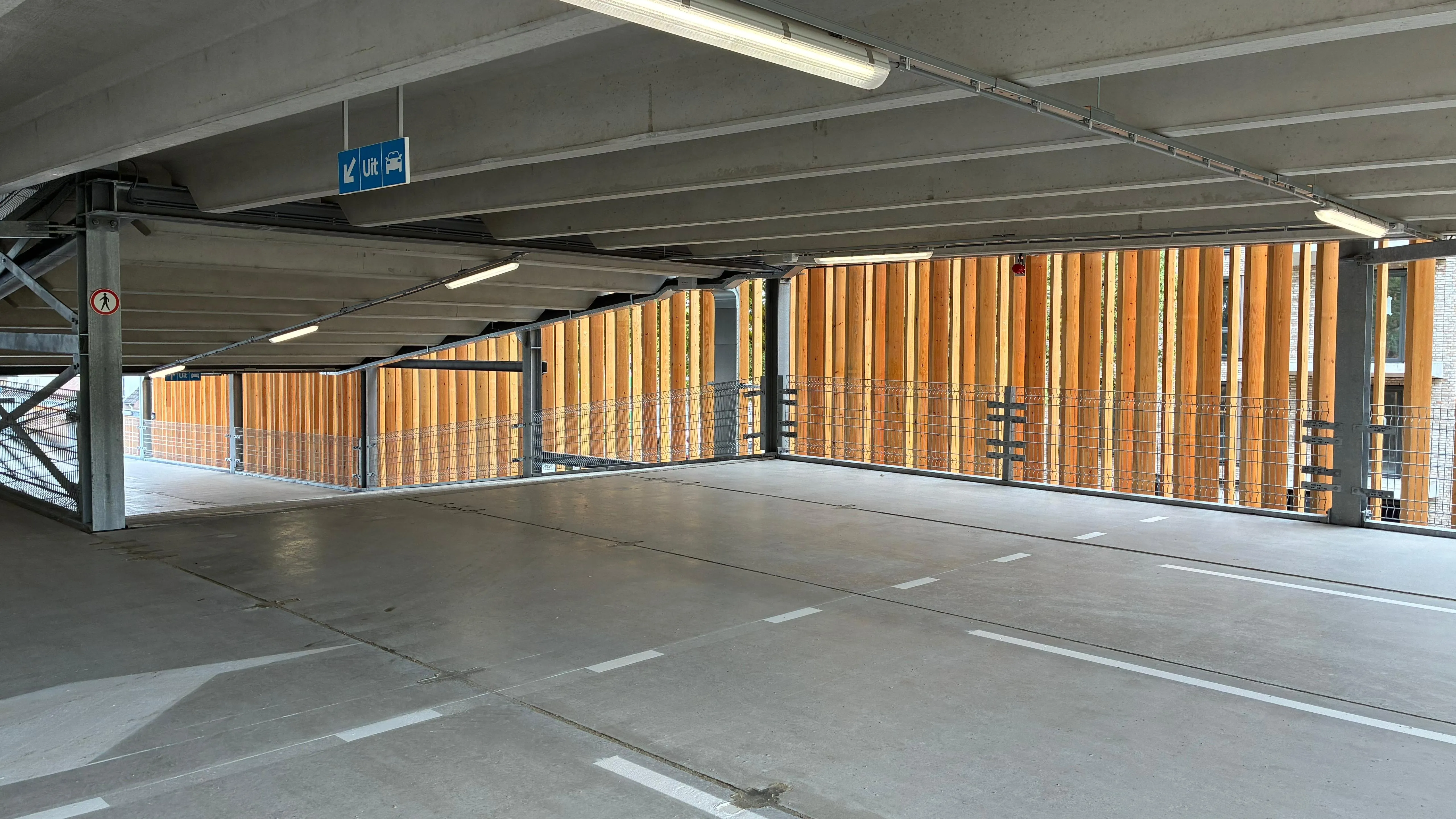 Portier Druten opgeleverd: groen parkeerhuis versterkt autoluwe wijk