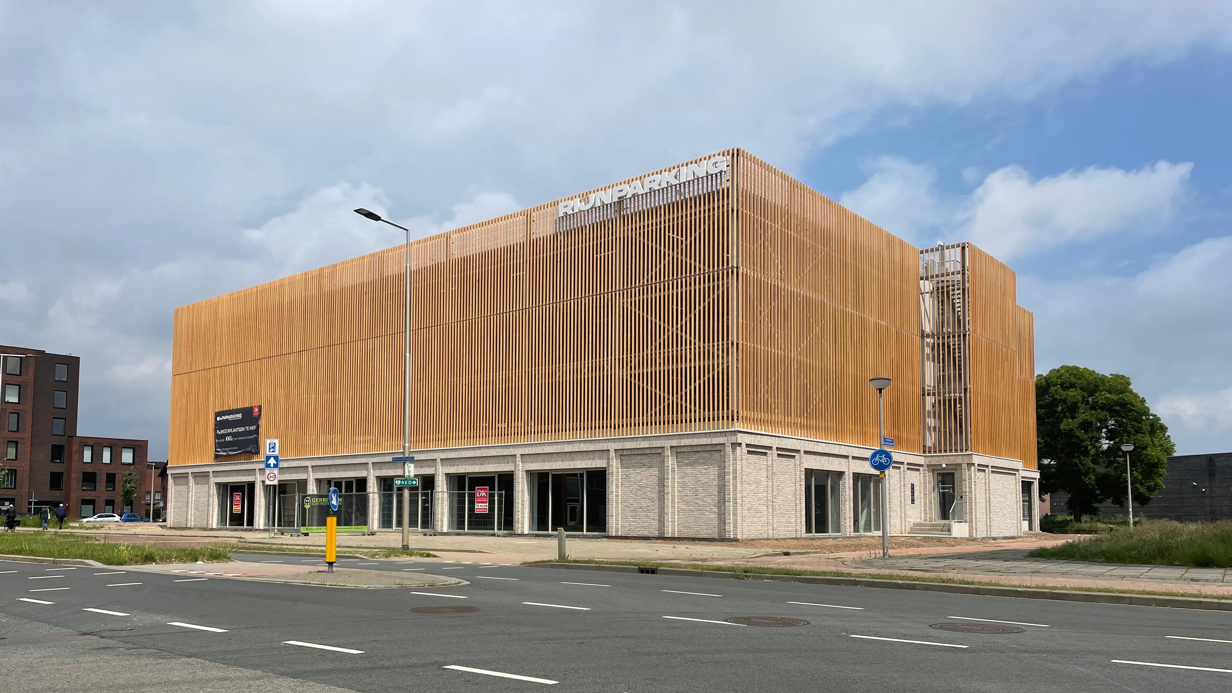 Rijnparking Arnhem opgeleverd: moderne parkeerhub met ruimte voor groei en flexibiliteit