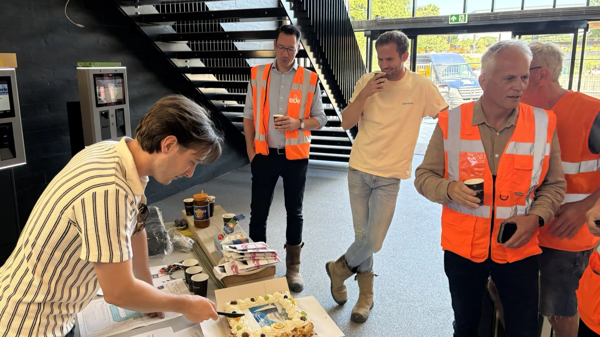 Succesvolle oplevering van duurzame P+R parkeergarage Station Ede-Wageningen
