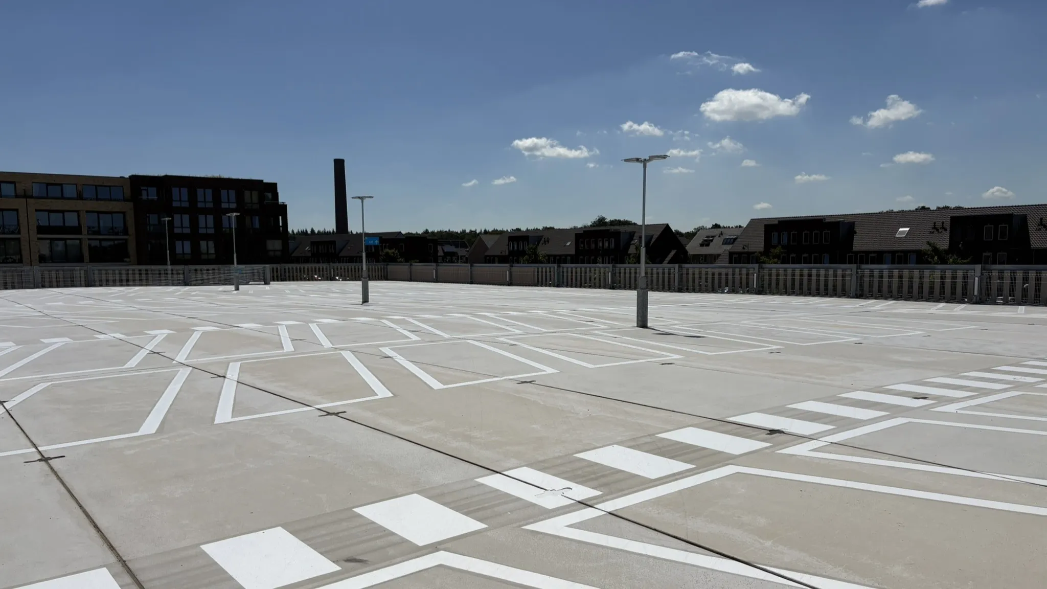 Succesvolle oplevering van duurzame P+R parkeergarage Station Ede-Wageningen