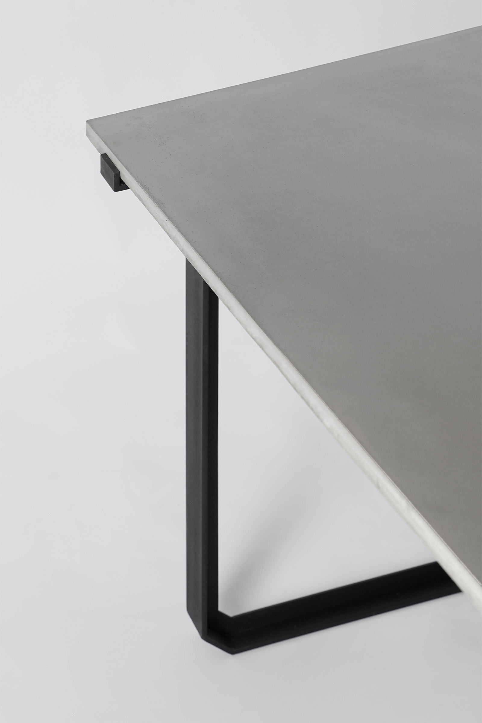 concrete and black metal Nian desk by Bentu