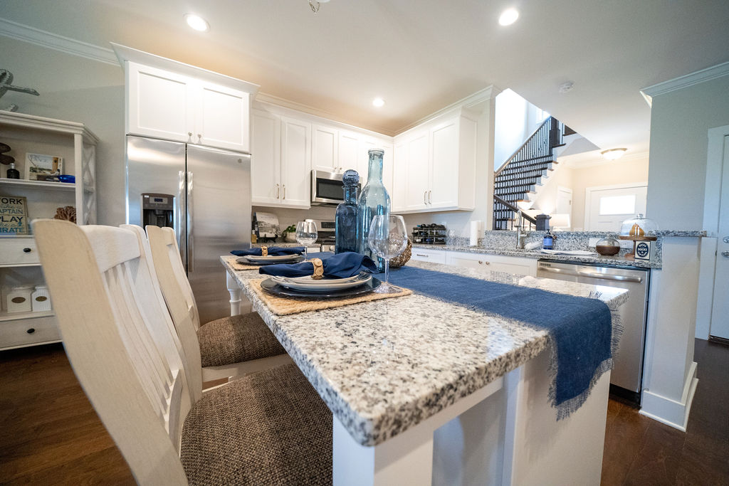 Alternative view of kitchen bar counter in lake villa