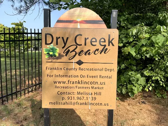 Dry Creek Beach