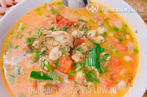 Hàu sữa nấu canh chua