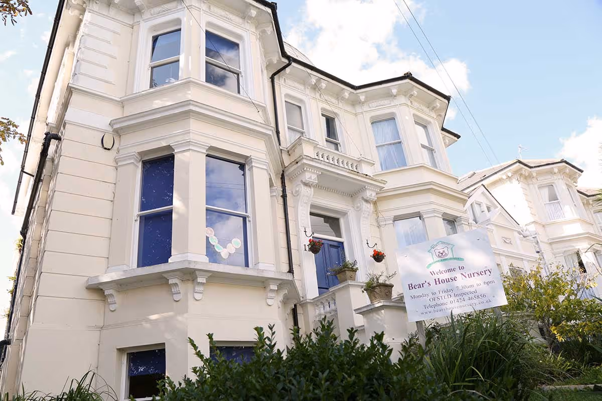 photo of Bear's House Hastings