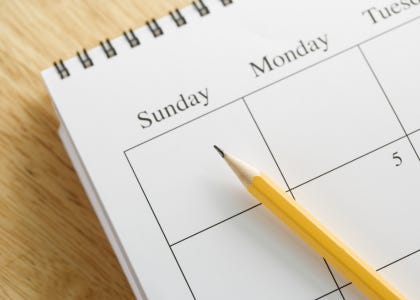 Why a Weekly Update Can 10x Your Startup Progress