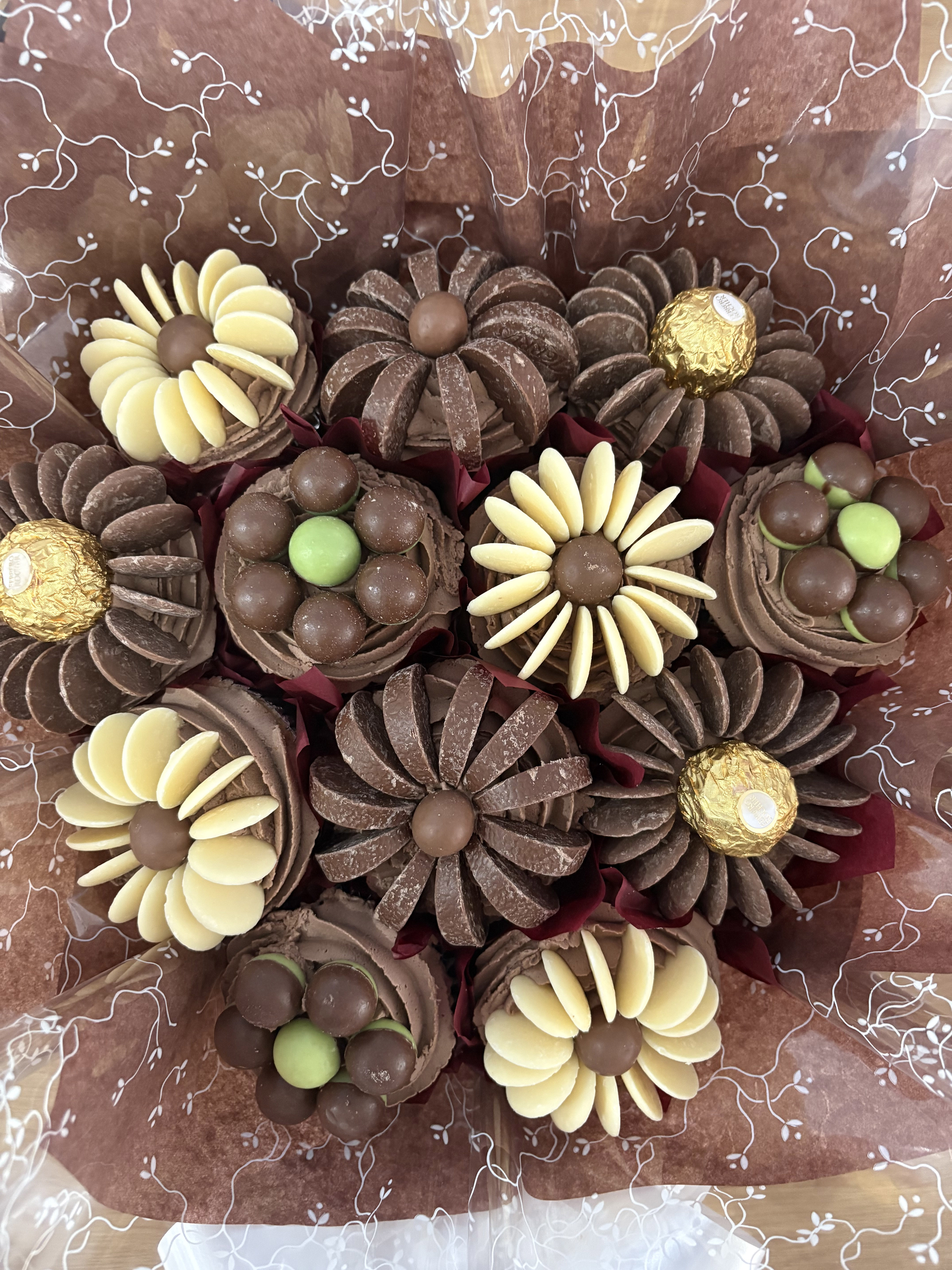 Deluxe Floral Cupcake Bouquets